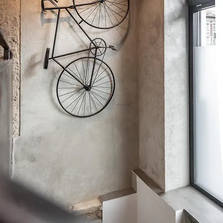 Urban Loft Duplex -60sqm- Near Antonplatz 베를린